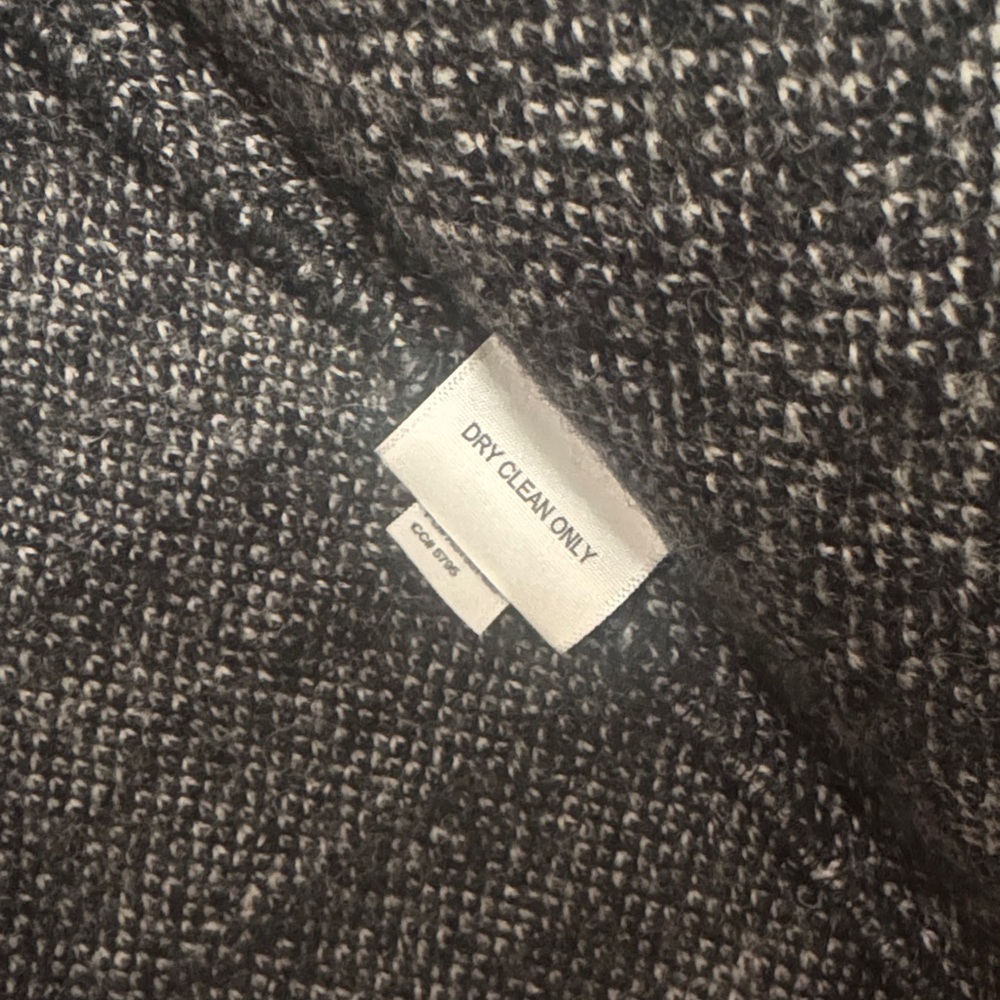 boutique Black and Gray Houndstooth wool jacket - Picture 5 of 9